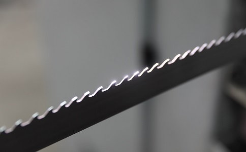 梁平双金属带锯条产生切削噪音的原因具体有哪些？